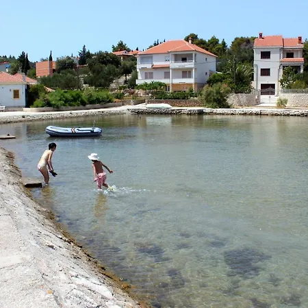 By The Sea Zdrelac, Pasman - 8285